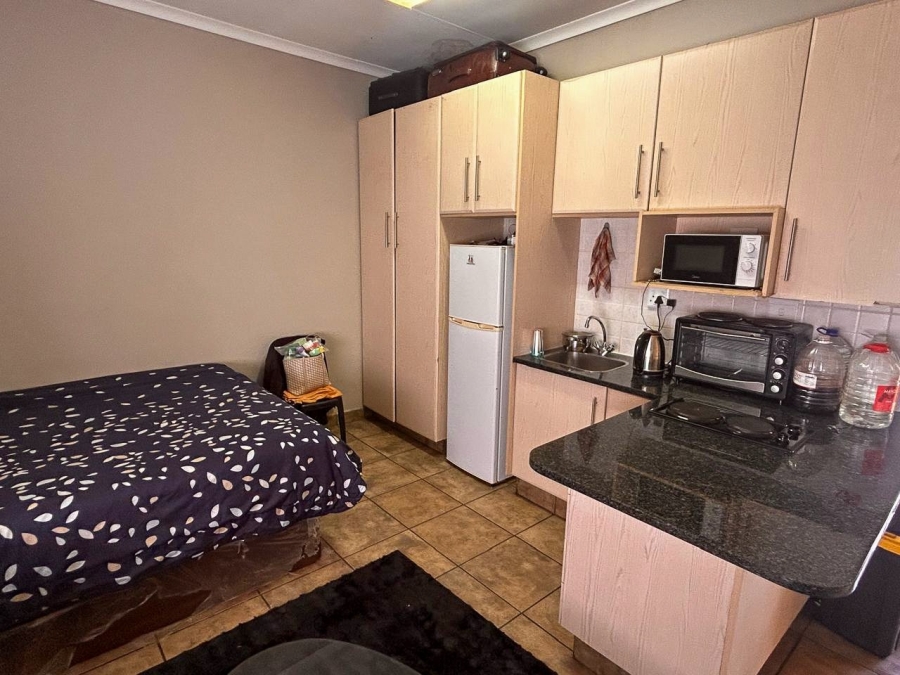 1 Bedroom Property for Sale in Dassie Rand North West